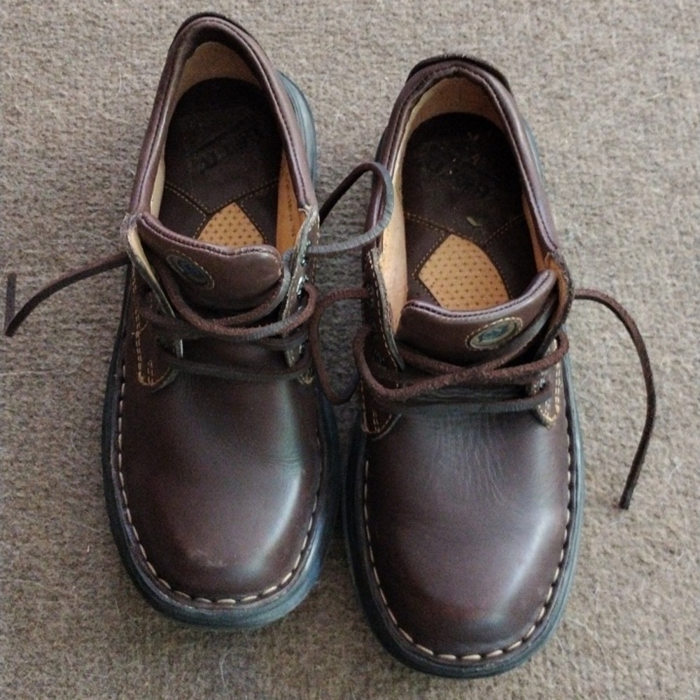 Size 6 Born Brand Shoes